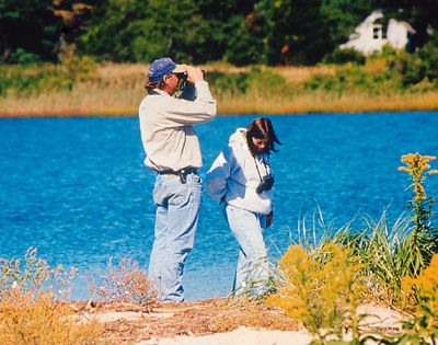Alan and Mary-Beth, founders of Horizon Wings Raptor Rehabilitation and Education.